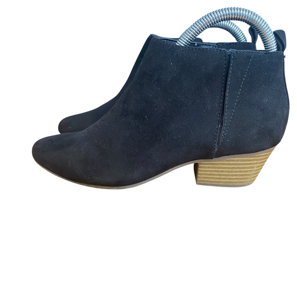 Old Navy Women's size 6 Faux Sueded Black Ankle Booties Low Block Stacked Heel